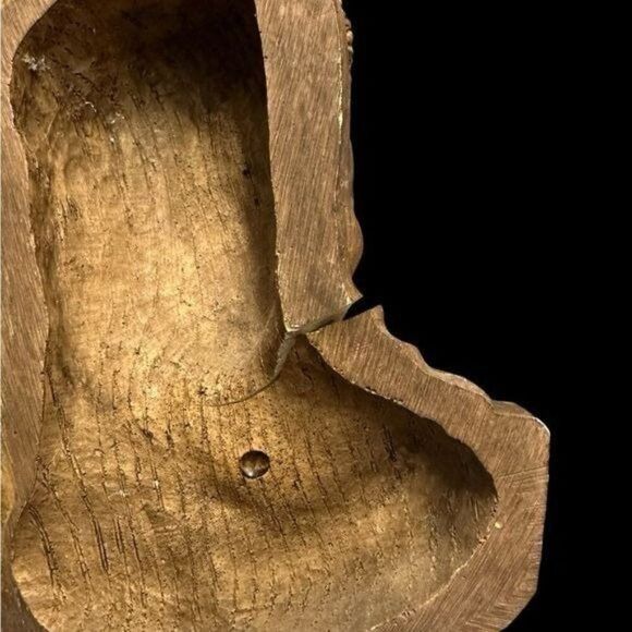 Charming Vintage Bavarian Wall Hanging Decor Set - German Man with Pipe & Woman - Picture 6 of 6